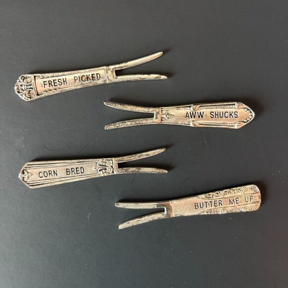 Mud Pie Metal Corn Cob Holders - Picture 1 of 2